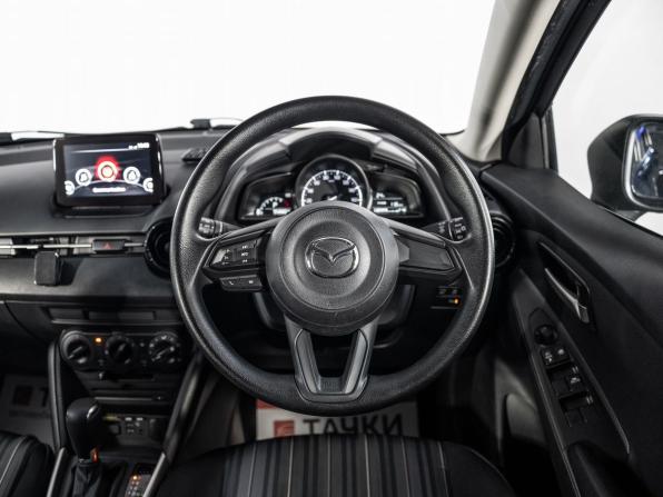 Mazda 2 III (DJ) Рестайлинг с пробегом 2021 года, цена 1 300 000 рублей, 95880 км, хэтчбек, Автокод Объявления