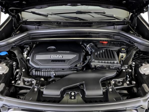 BMW X1 II (F48) Рестайлинг с пробегом 2021 года, цена 3 570 000 рублей, 78493 км, внедорожник, Автокод Объявления