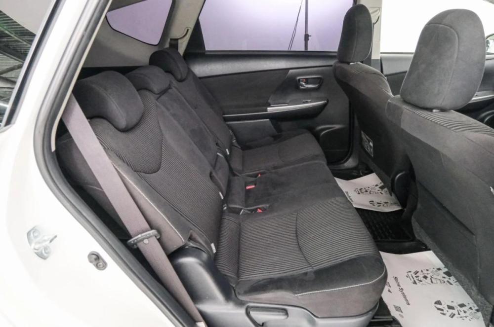 Toyota Prius Alpha I (ZVW40/41) Рестайлинг Красноярск  - изображение 21