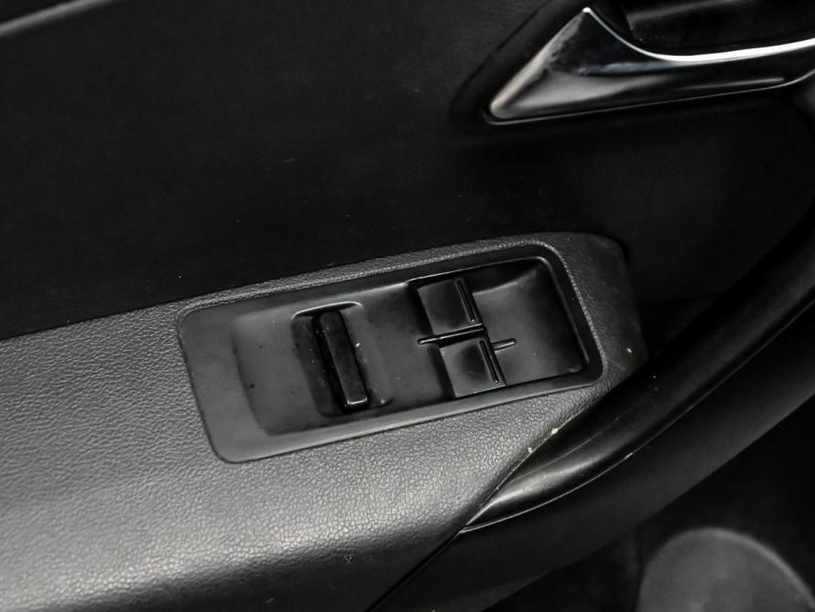 Volkswagen Polo V Рестайлинг Екатеринбург  - изображение 13