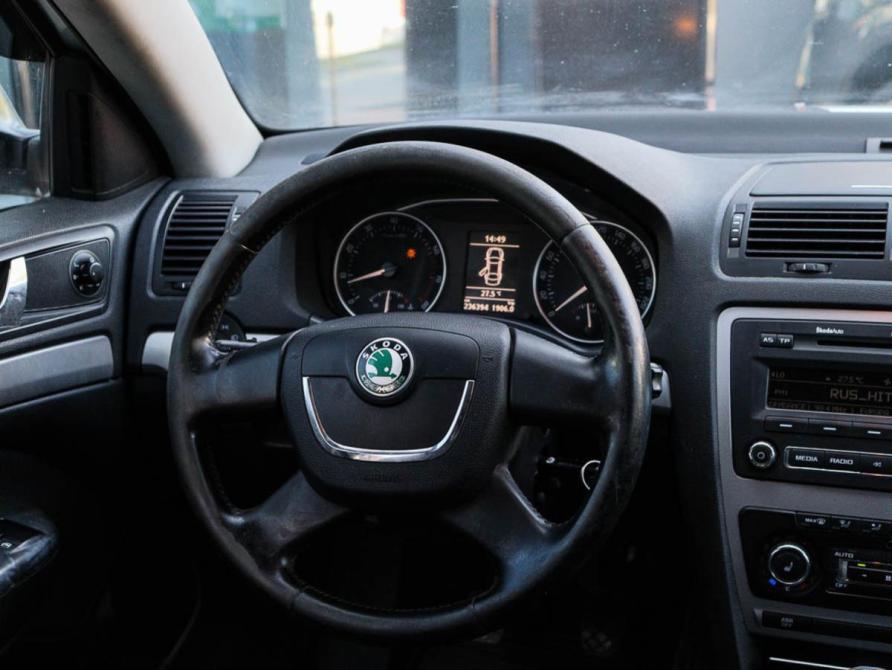 Skoda Octavia II (A5) Рестайлинг Москва  - изображение 12