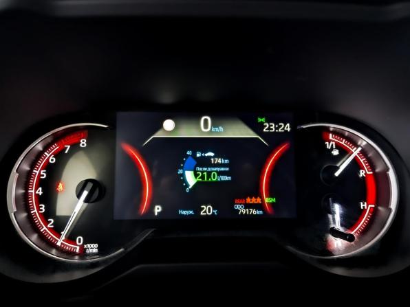 Toyota RAV4 V (XA50) с пробегом 2019 года, цена 3 733 450 рублей, 79163 км, внедорожник, Автокод Объявления