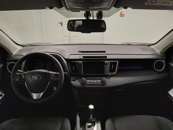 Toyota RAV4 IV (XA40) Рестайлинг с пробегом 2017 года, цена 2 420 000 рублей, 128865 км, внедорожник, Автокод Объявления