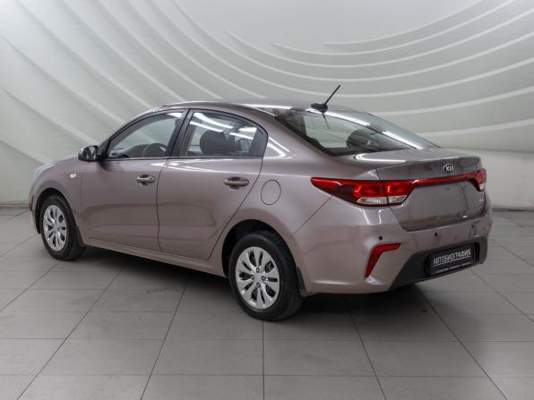 Kia Rio IV с пробегом 2018 года, цена 1 048 000 рублей, 221100 км, седан, Автокод Объявления