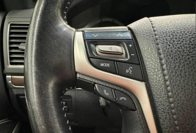 Toyota Land Cruiser 200 Series Рестайлинг 2 с пробегом 2019 года, цена 8 450 000 рублей, 134000 км, внедорожник, Автокод Объявления
