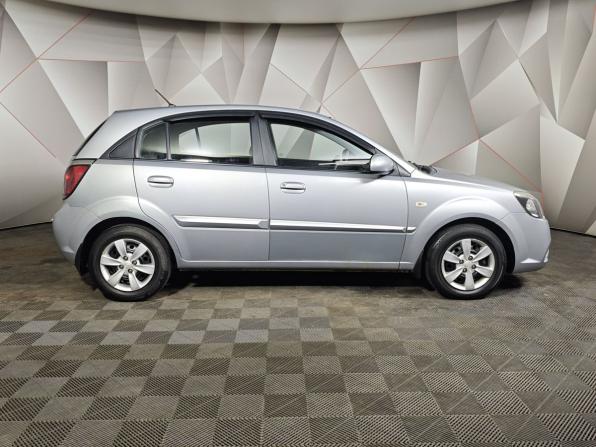 Kia Rio II Рестайлинг с пробегом 2010 года, цена 627 000 рублей, 156038 км, хэтчбек, Автокод Объявления