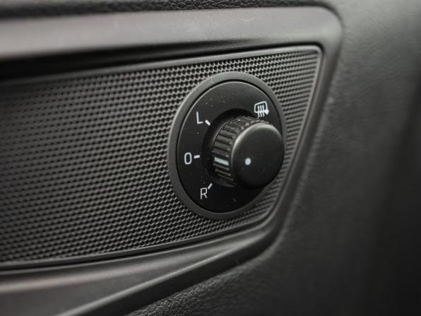Skoda Yeti I Рестайлинг с пробегом 2016 года, цена 1 159 000 рублей, 154463 км, внедорожник, Автокод Объявления