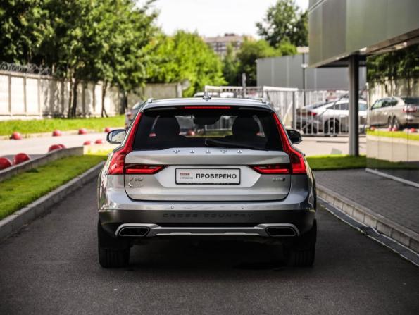 Volvo V90 Cross Country I с пробегом 2017 года, цена 3 489 000 рублей, 99101 км, универсал, Автокод Объявления