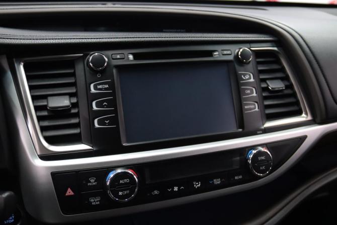 Toyota Highlander III (XU50) с пробегом 2014 года, цена 2 580 850 рублей, 278224 км, внедорожник, Автокод Объявления