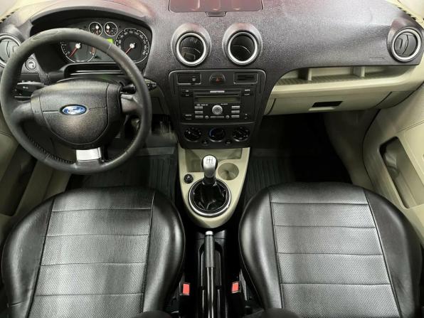 Ford Fusion I Рестайлинг с пробегом 2007 года, цена 353 192 рубля, 193415 км, хэтчбек, Автокод Объявления