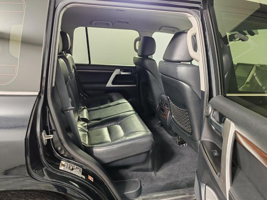 Toyota Land Cruiser 200 Series Рестайлинг 2 Москва  - изображение 21