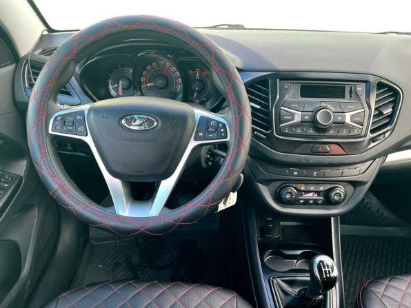 Lada (ВАЗ) Vesta I с пробегом 2018 года, цена 940 000 рублей, 112000 км, седан, Автокод Объявления