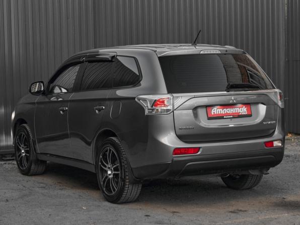 Mitsubishi Outlander III с пробегом 2012 года, цена 1 300 000 рублей, 235899 км, внедорожник, Автокод Объявления