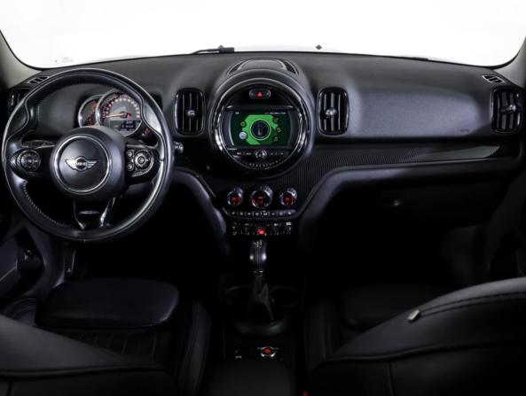 Mini Countryman II с пробегом 2018 года, цена 1 964 000 рублей, 123242 км, внедорожник, Автокод Объявления