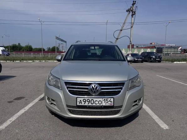 Volkswagen Tiguan I с пробегом 2010 года, цена 929 000 рублей, 237075 км, внедорожник, Автокод Объявления