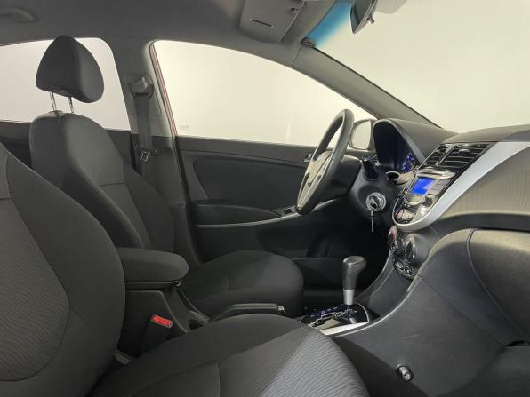 Hyundai Solaris I с пробегом 2012 года, цена 839 900 рублей, 89000 км, седан, Автокод Объявления