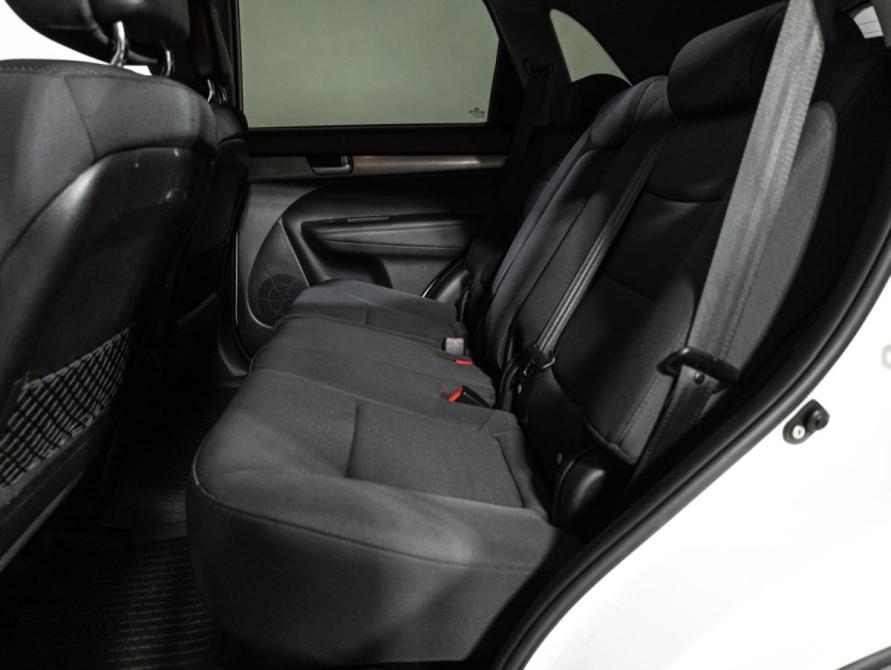 Kia Sorento II Рестайлинг Санкт-Петербург  - изображение 11