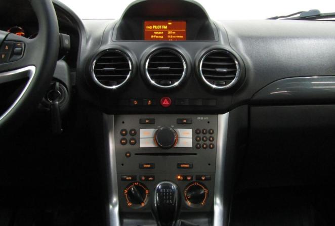 Opel Antara I Рестайлинг с пробегом 2013 года, цена 799 000 рублей, 263069 км, внедорожник, Автокод Объявления