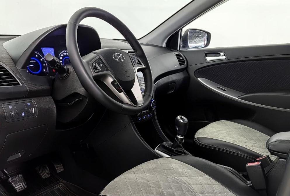 Hyundai Solaris I Рестайлинг Волгоград  - изображение 16