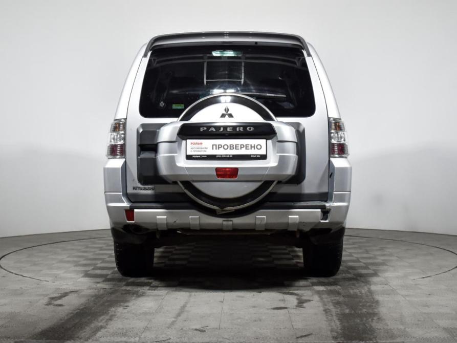 Mitsubishi Pajero IV Санкт-Петербург  - изображение 6