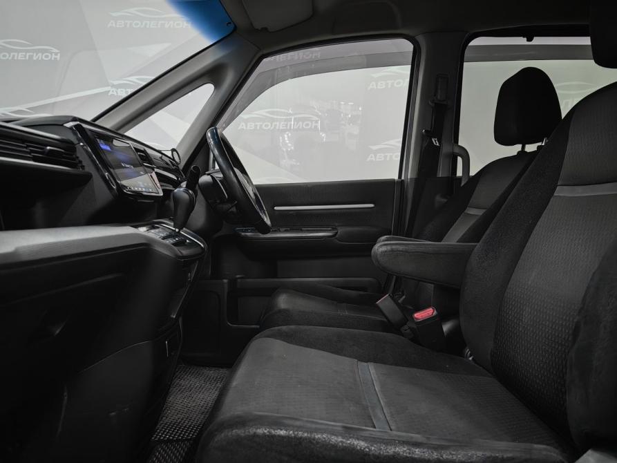 Honda Stepwgn V Рестайлинг Новосибирск  - изображение 12