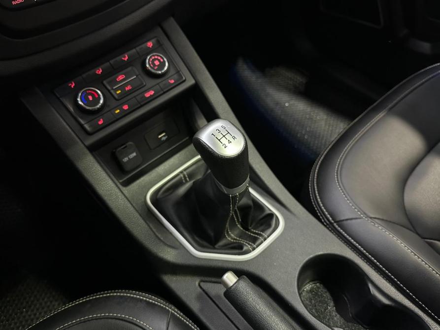 FAW Besturn X40 I Санкт-Петербург  - изображение 19