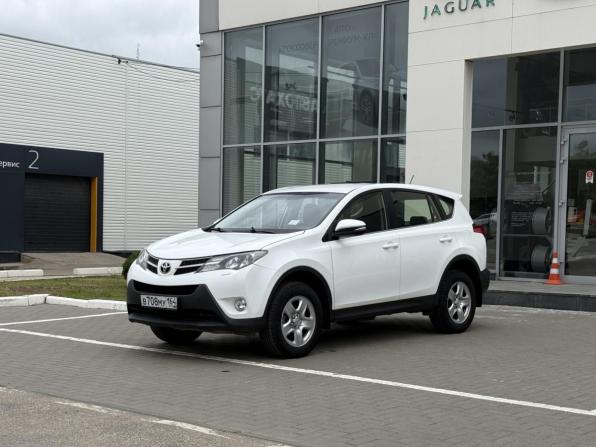 Toyota RAV4 IV (XA40)