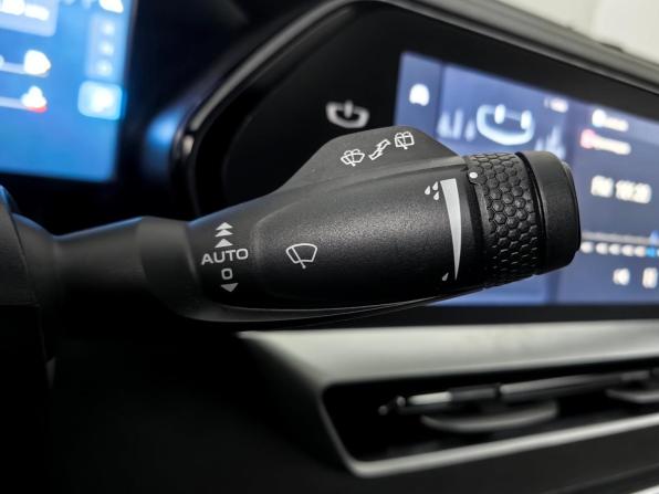 Geely Monjaro I с пробегом 2024 года, цена 3 250 000 рублей, 59655 км, внедорожник, Автокод Объявления