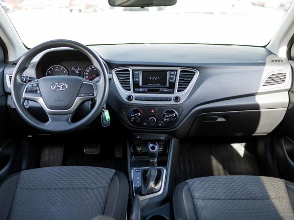 Hyundai Solaris II с пробегом 2019 года, цена 1 399 000 рублей, 105734 км, седан, Автокод Объявления