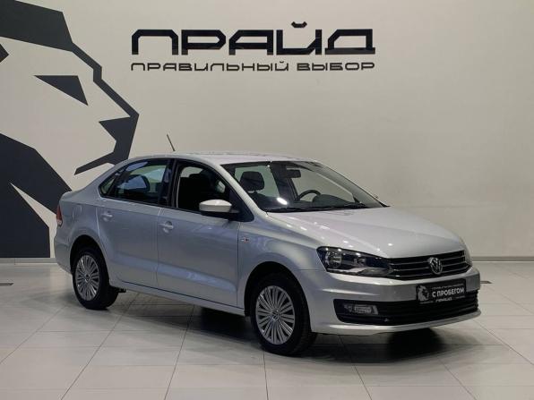 Volkswagen Polo V с пробегом 2015 года, цена 1 349 900 рублей, 132240 км, седан, Автокод Объявления
