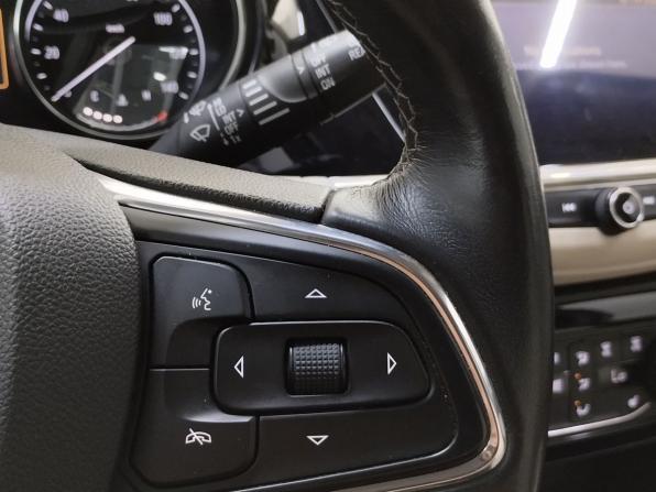 Buick Encore GX I с пробегом 2020 года, цена 1 440 000 рублей, 106949 км, внедорожник, Автокод Объявления