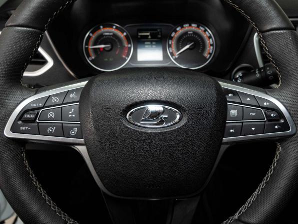 Lada (ВАЗ) Vesta I Рестайлинг (NG) с пробегом 2024 года, цена 1 428 000 рублей, 69000 км, универсал, Автокод Объявления