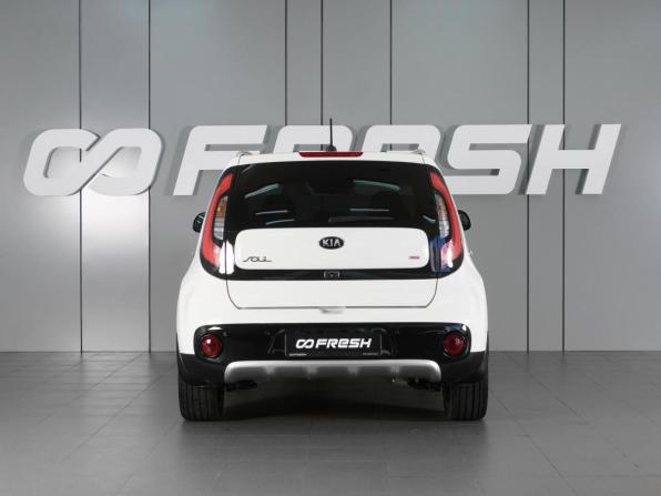 Kia Soul II Рестайлинг с пробегом 2017 года, цена 1 888 000 рублей, 48695 км, хэтчбек, Автокод Объявления