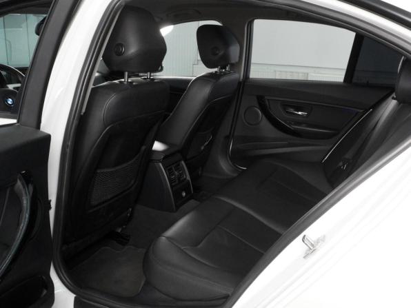 BMW 3 серии VI (F3x) Рестайлинг с пробегом 2016 года, цена 1 545 000 рублей, 276054 км, седан, Автокод Объявления