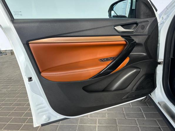 Lada (ВАЗ) Vesta I Рестайлинг (NG) с пробегом 2024 года, цена 1 474 000 рублей, 24000 км, седан, Автокод Объявления