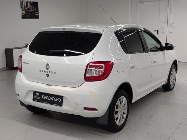 Renault Sandero II с пробегом 2017 года, цена 773 000 рублей, 245831 км, хэтчбек, Автокод Объявления