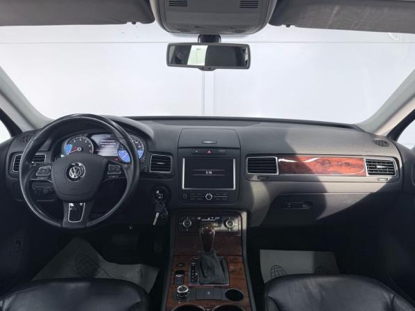 Volkswagen Touareg II с пробегом 2011 года, цена 2 099 000 рублей, 147252 км, внедорожник, Автокод Объявления