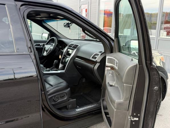 Ford Explorer V с пробегом 2012 года, цена 1 490 000 рублей, 140579 км, внедорожник, Автокод Объявления