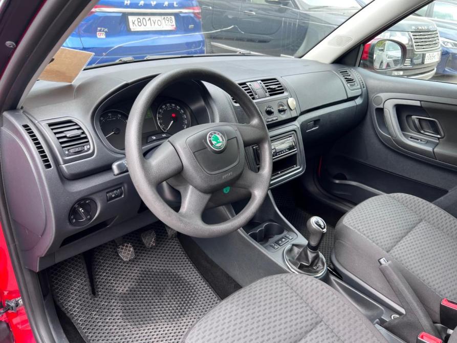 Skoda Fabia II Рестайлинг Санкт-Петербург  - изображение 7
