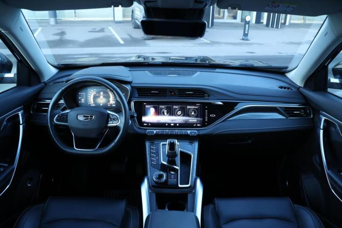 Geely Atlas Pro с пробегом 2022 года, цена 1 745 000 рублей, 96442 км, внедорожник, Автокод Объявления