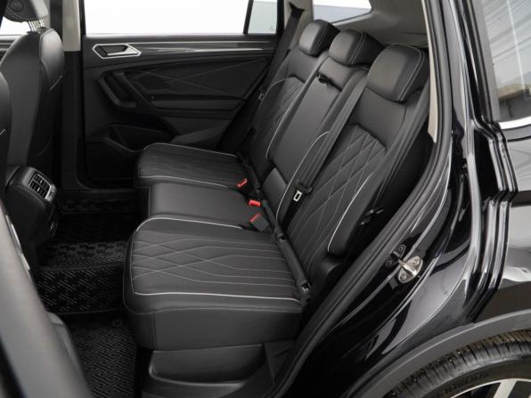 Volkswagen Tiguan II Рестайлинг (China Market) с пробегом 2024 года, цена 3 849 999 рублей, 15377 км, внедорожник, Автокод Объявления