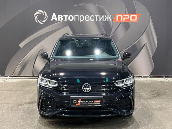 Volkswagen Tiguan II Рестайлинг с пробегом 2021 года, цена 3 580 000 рублей, 35844 км, внедорожник, Автокод Объявления