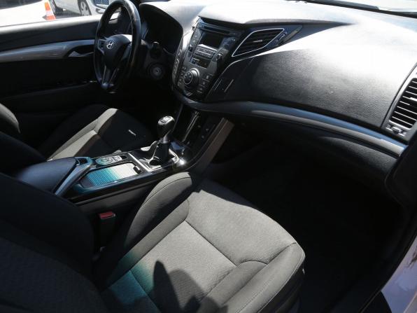 Hyundai i40 I Рестайлинг с пробегом 2015 года, цена 1 193 000 рублей, 127400 км, седан, Автокод Объявления