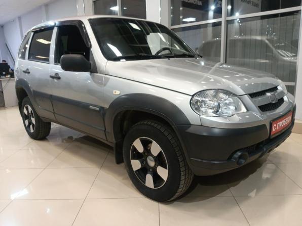 Chevrolet Niva I Рестайлинг с пробегом 2018 года, цена 775 000 рублей, 81000 км, внедорожник, Автокод Объявления