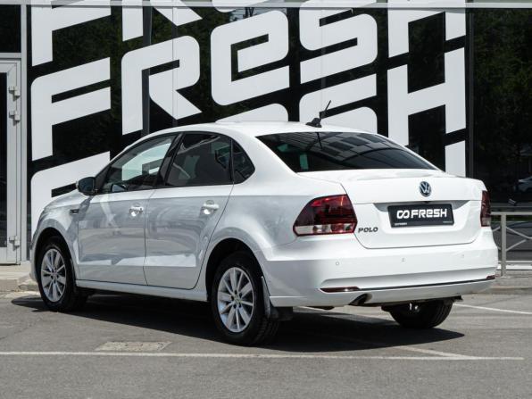 Volkswagen Polo V Рестайлинг с пробегом 2019 года, цена 1 239 000 рублей, 103627 км, седан, Автокод Объявления