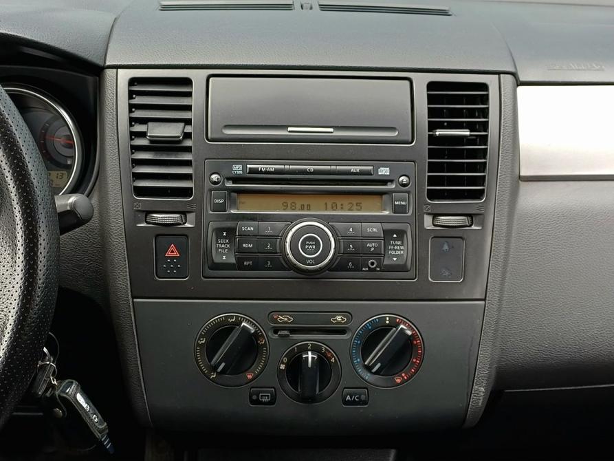 Nissan Tiida I Москва  - изображение 14