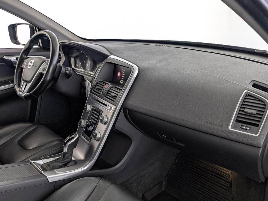Volvo XC60 I Рестайлинг Москва  - изображение 13