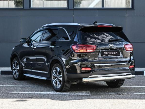 Kia Sorento III Prime Рестайлинг с пробегом 2018 года, цена 2 649 000 рублей, 133626 км, внедорожник, Автокод Объявления