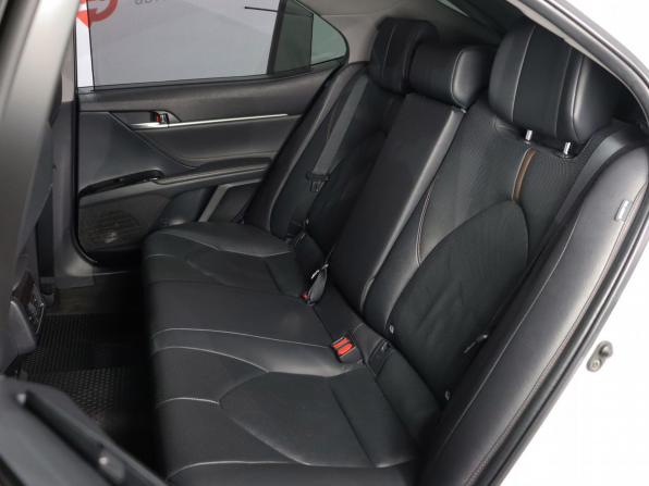 Toyota Camry VIII (XV70) с пробегом 2021 года, цена 3 255 000 рублей, 95000 км, седан, Автокод Объявления