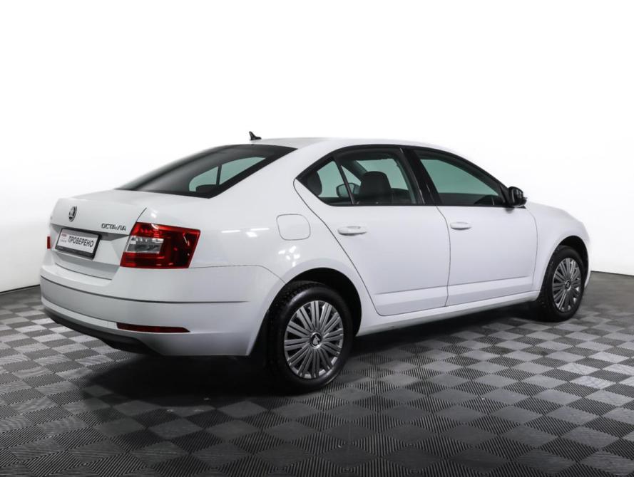 Skoda Octavia III (A7) Рестайлинг Москва  - изображение 5